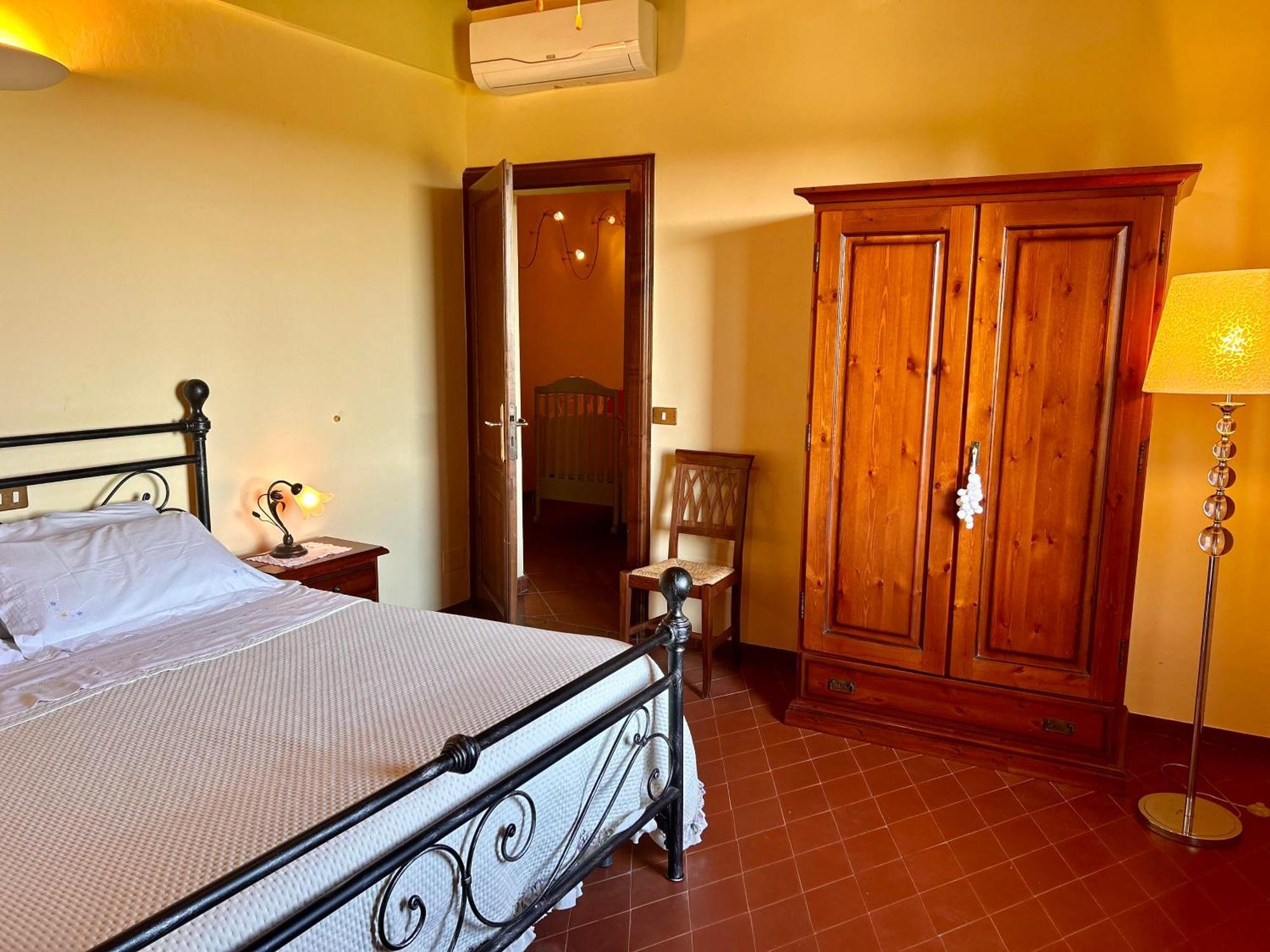 Agriturismo Casa Rossa Chianciano Terme Exterior foto