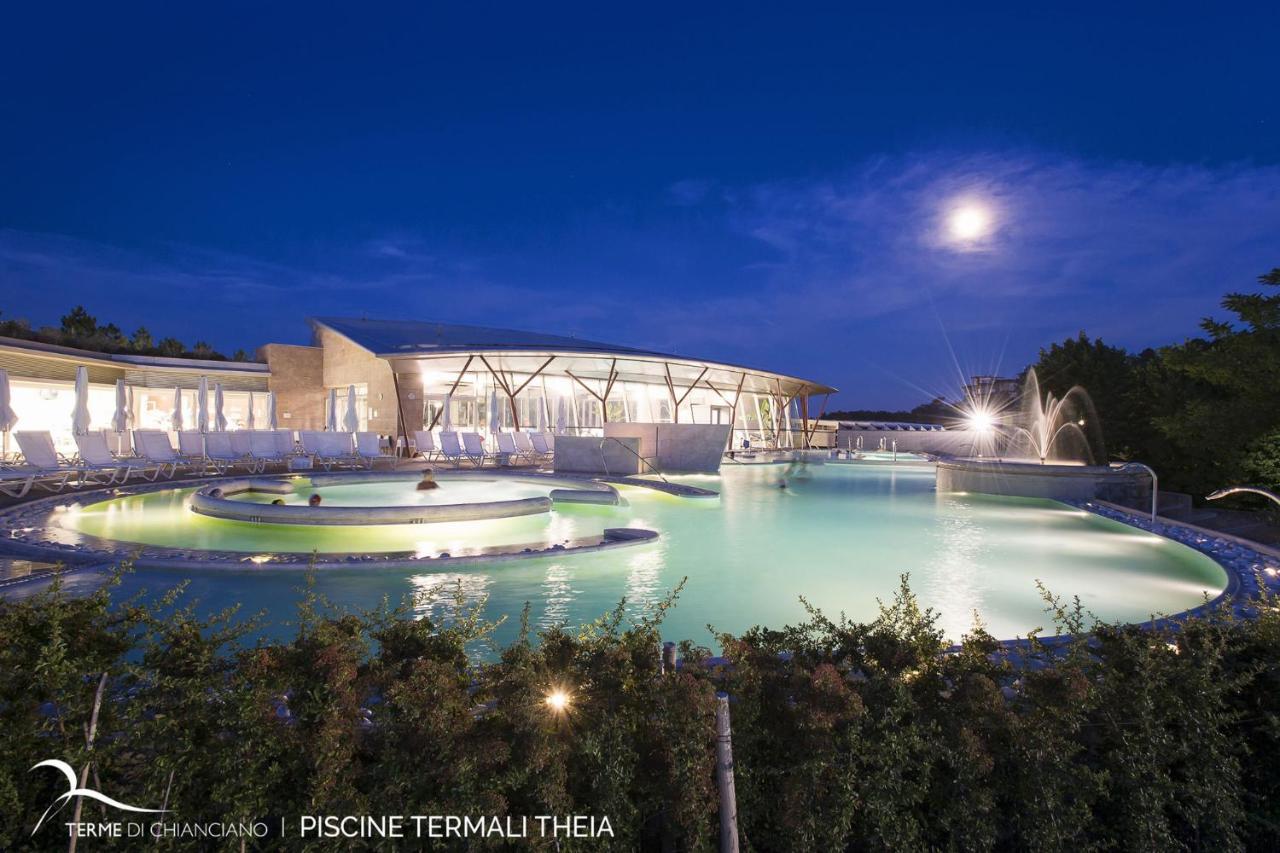 Agriturismo Casa Rossa Chianciano Terme Exterior foto
